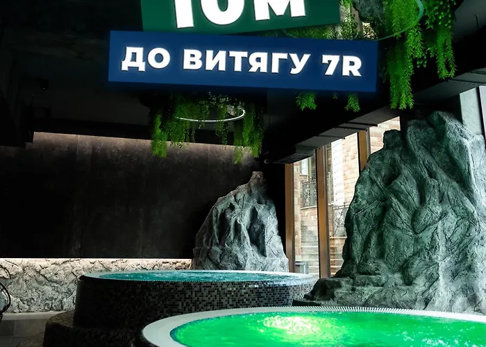 Westhills Cottage Town & Spa Буковель